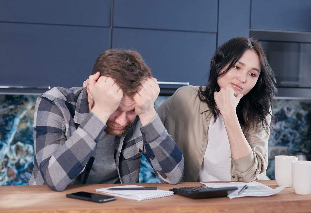 Cómo ordenar las finanzas en pareja: cuentas, contratos, herencias y errores a evitar